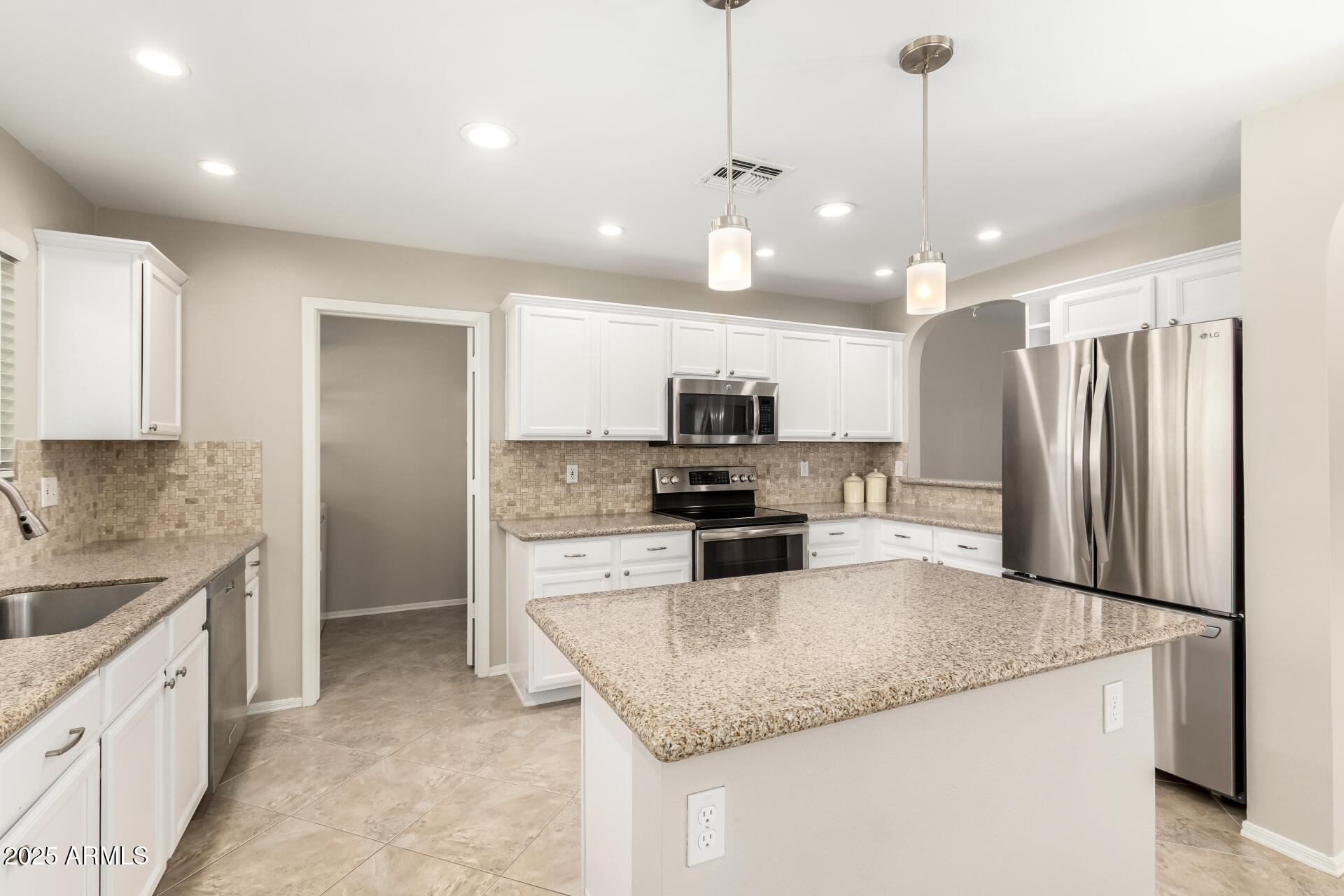 4040 East Rowel Road Phoenix, AZ 85050 - Photo 11 of 40 12 - Rowel 4040