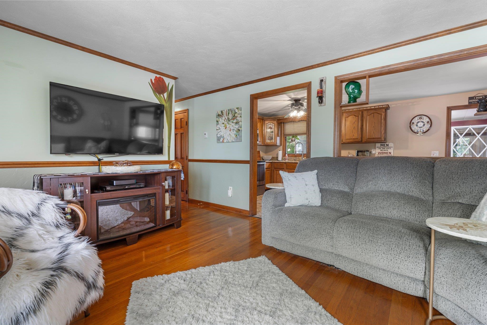396 Huse Road Manchester, NH 03103 - Photo 8 of 36
