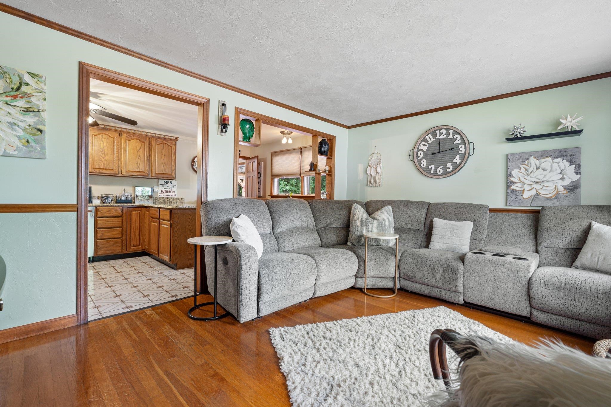 396 Huse Road Manchester, NH 03103 - Photo 9 of 36