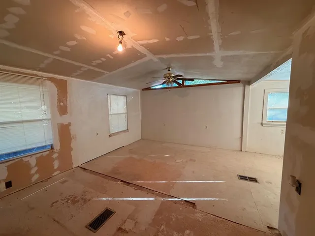 a view of a indoor garage