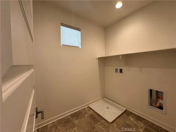 $3,500 | 7018 Aloe Lane, Fontana, CA 92336