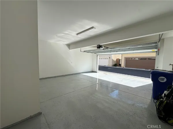 $3,500 | 7018 Aloe Lane, Fontana, CA 92336
