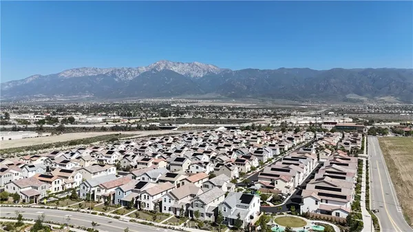 $3,500 | 7018 Aloe Lane, Fontana, CA 92336