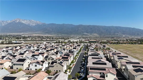 $3,500 | 7018 Aloe Lane, Fontana, CA 92336