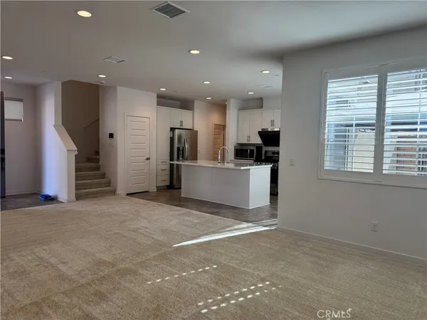 $3,500 | 7018 Aloe Lane, Fontana, CA 92336