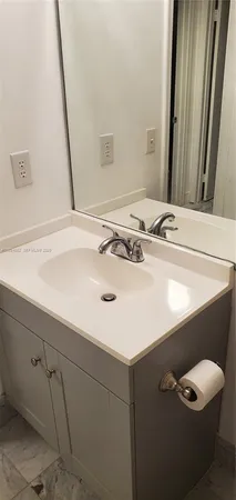 $1,950 | 400 Southwest 134th Way, Unit 102F, Pembroke Pines, FL 33027