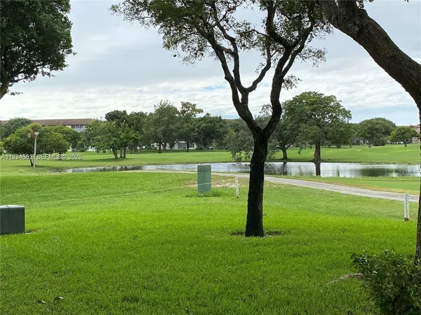 $1,950 | 400 Southwest 134th Way, Unit 102F, Pembroke Pines, FL 33027