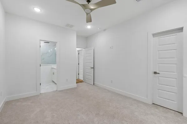 $2,100 | 8109 Hamlet Street, Unit A, Houston, TX 77078