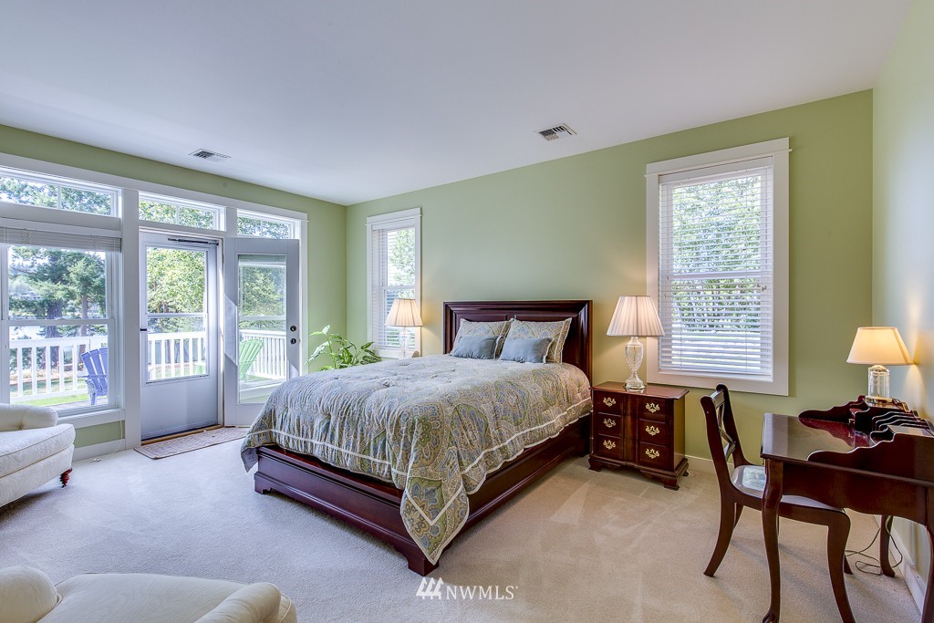 15809 Virginia Point Road Northeast Poulsbo, WA 98370 - Photo 13 of 25