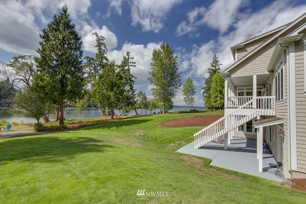 15809 Virginia Point Road Northeast Poulsbo, WA 98370 - Photo 19 of 25