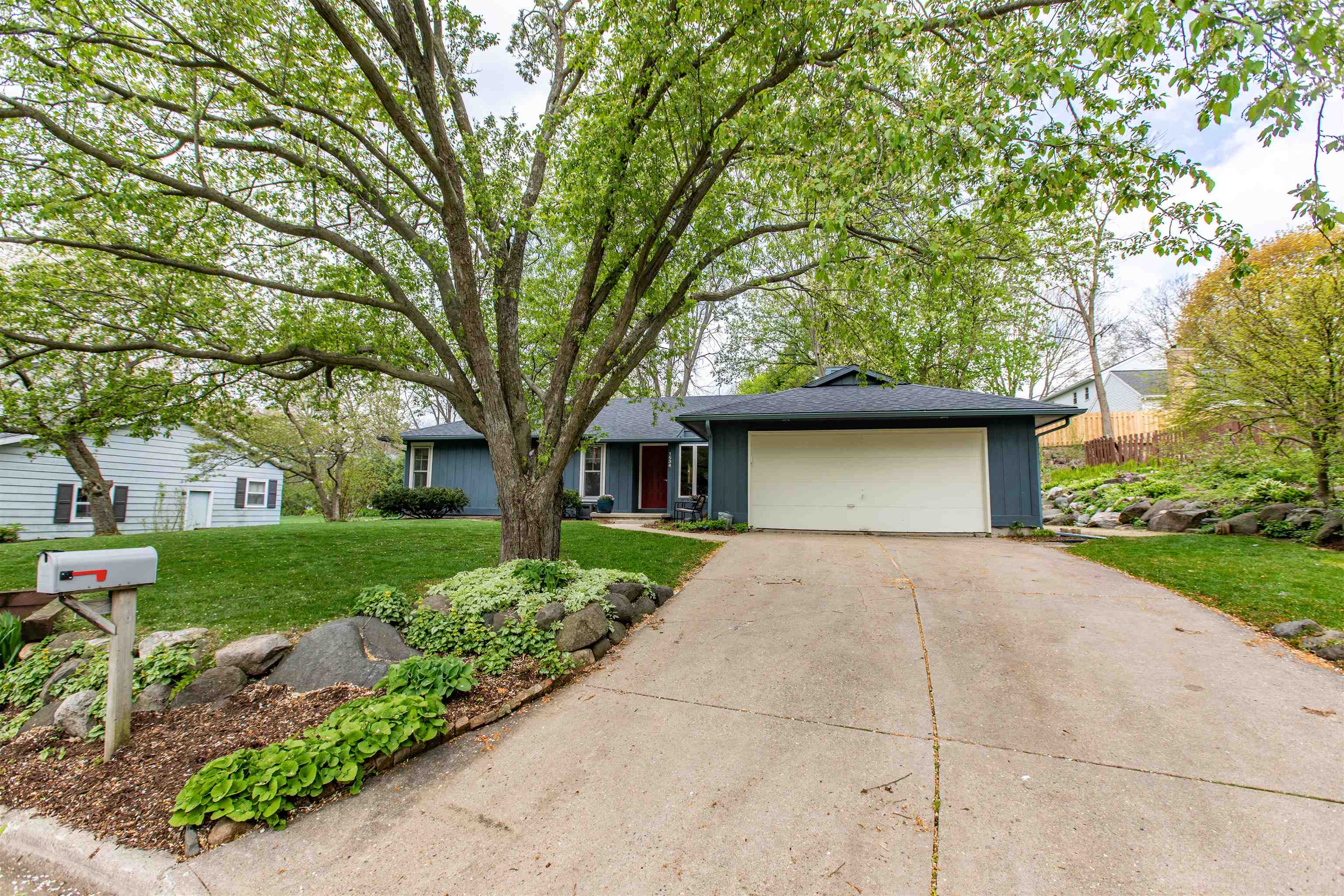 1534 Sellery Street Middleton, WI 53562 - Photo 1 of 54