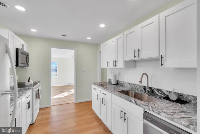 $2,450 | 1306 Susan Avenue, Croydon, PA 19021