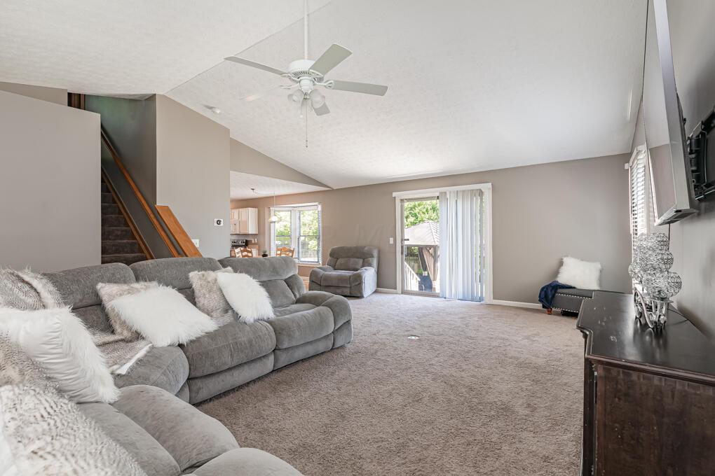 216 Galloway Ridge Drive Galloway, OH 43119 - Photo 3 of 14 untitled (3 of 14)