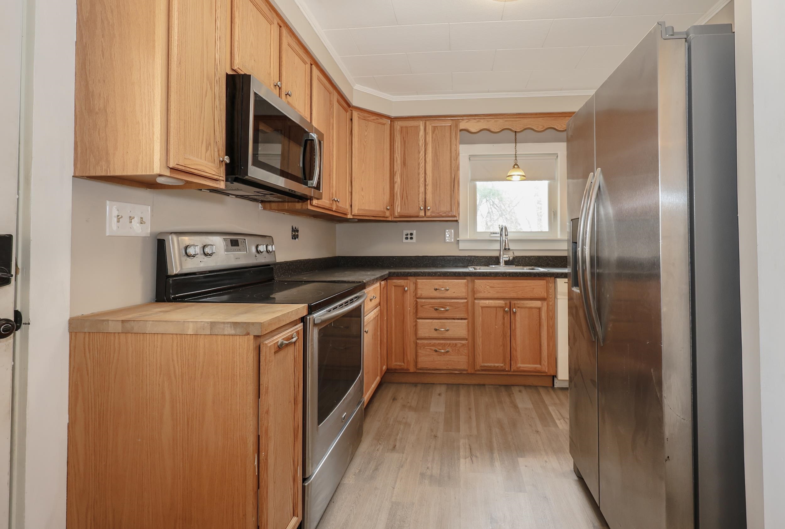 35 Indian Ridge Road Hopkinton, NH 03229 - Photo 6 of 28 Gallery Image 6