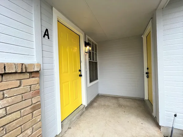 $1,675 | 12214 Thompkins Drive, Unit A, Austin, TX 78753