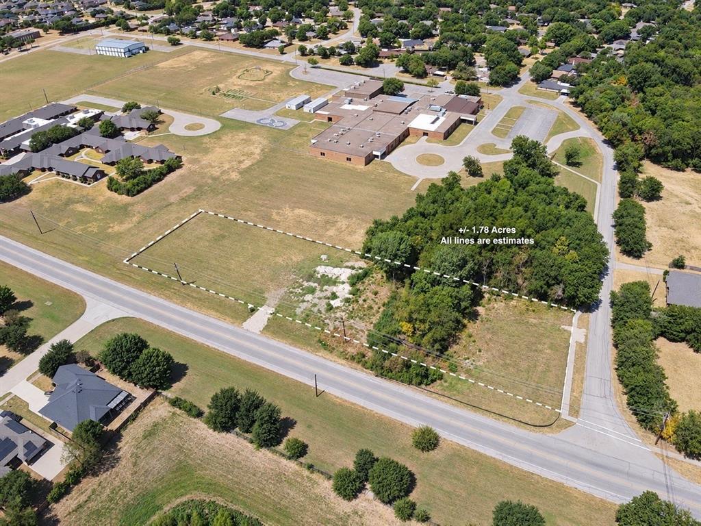 1124 East Parkerville Road DeSoto, TX 75115 - Photo 4 of 11 Gallery Image 4