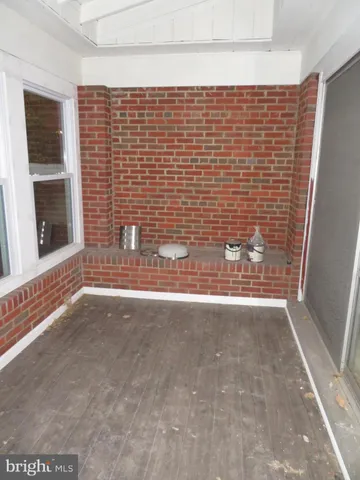 a view of a bathroom