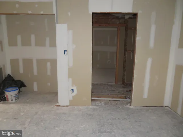 $950,000 | 1601 North Portal Drive Northwest, Washington, DC 20012