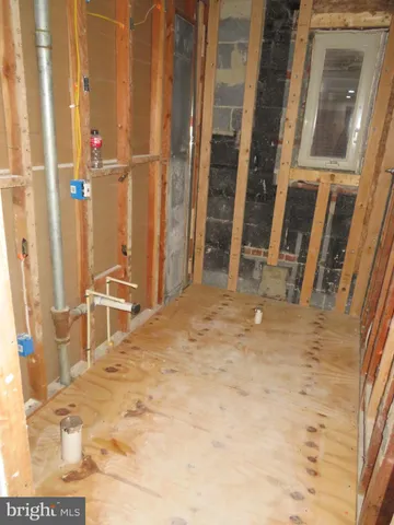 $950,000 | 1601 North Portal Drive Northwest, Washington, DC 20012