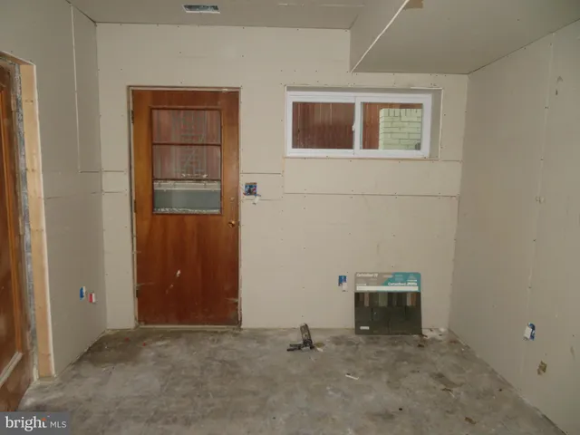 a view of a entryway door of the house