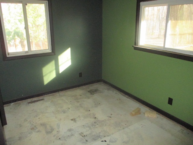 5325 South Vandecar Road Mount Pleasant, MI 48858 - Photo 6 of 8 1812403-5.JPG