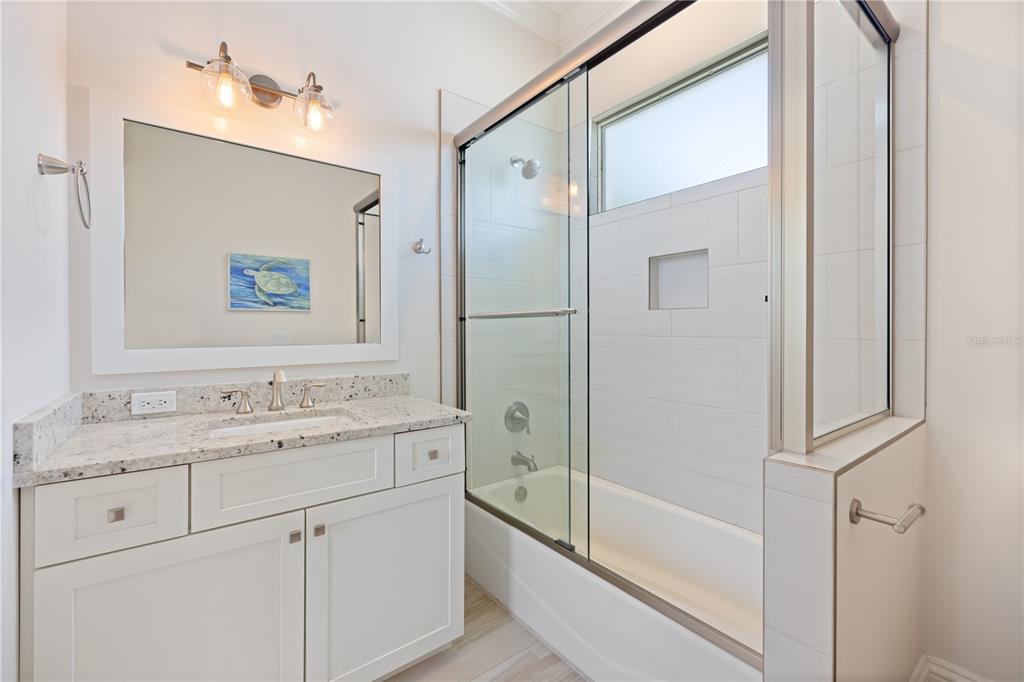 3919 Roberts Point Road Sarasota, FL 34242 - Photo 39 of 47
