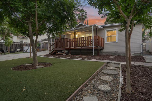 10641 Merriman Road Cupertino, CA 95014 - Photo 16 of 48 Gallery Image 16
