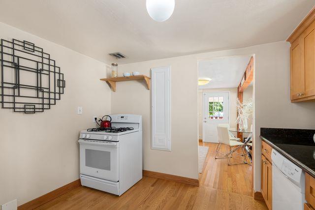 10641 Merriman Road Cupertino, CA 95014 - Photo 22 of 48 Gallery Image 22