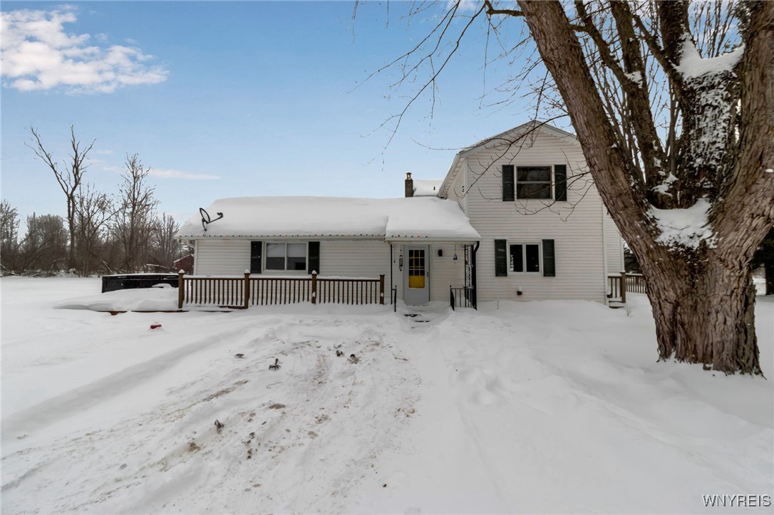 5773 Fisk Road Pendleton, NY 14094 - Photo 1 of 12