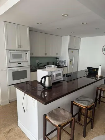 $5,800 | 121 Crandon Boulevard, Unit 462, Key Biscayne, FL 33149