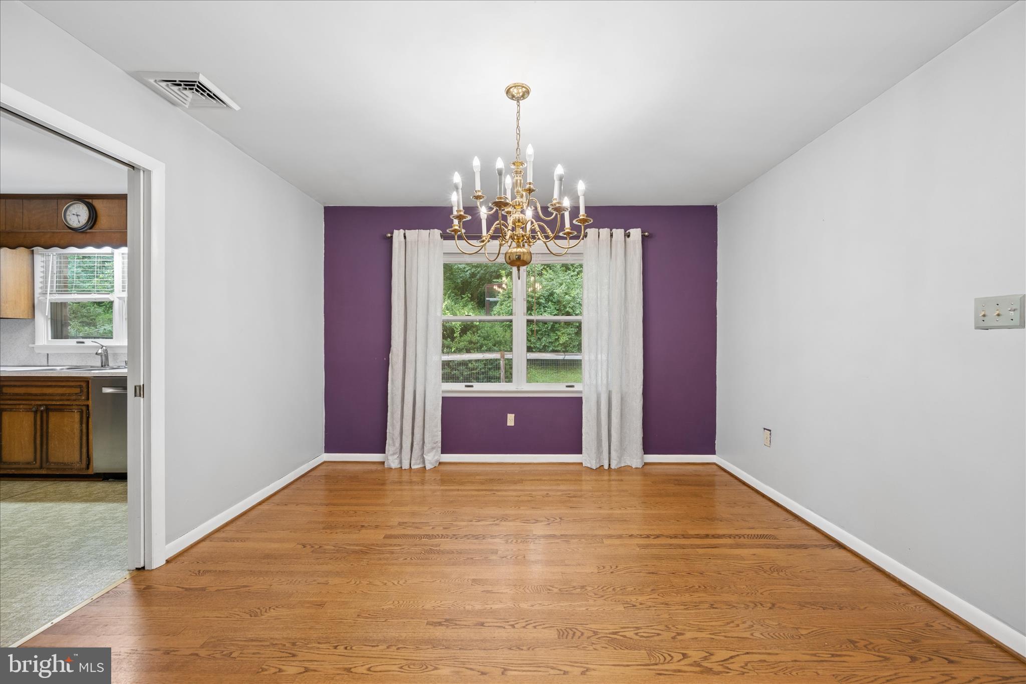 3884 Point Of Rocks Road Jefferson, MD 21755 - Photo 13 of 82 Dining Room