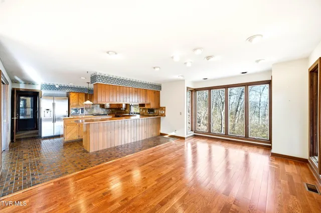 $599,000 | 3524 Celtic Court, Kingsport, TN 37660