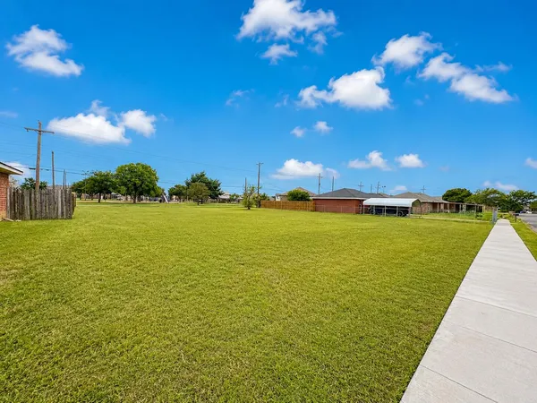 $8,500 | 1326 East 25th Street, Lubbock, TX 79404