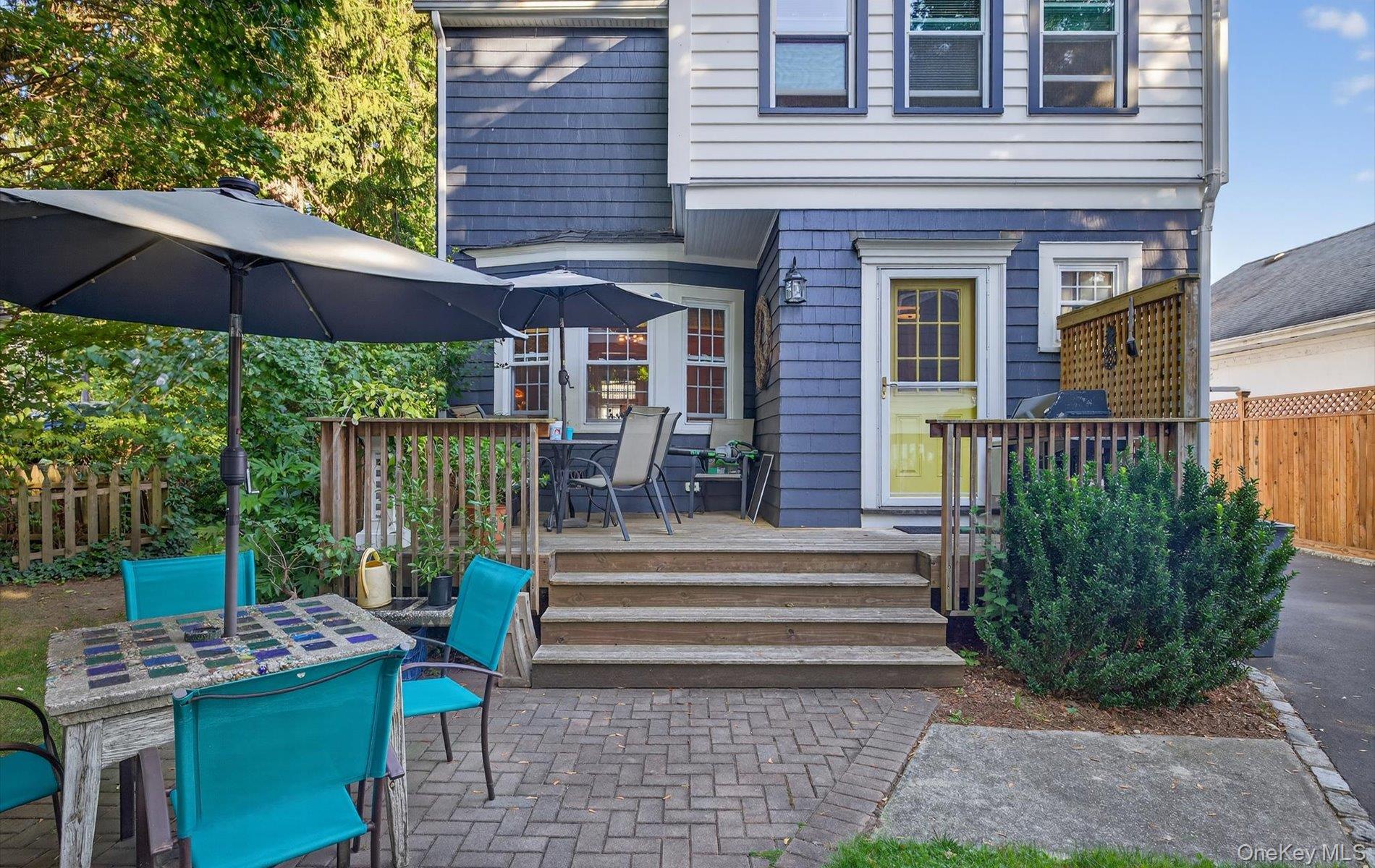 7 Ransom Avenue Sea Cliff, NY 11579 - Photo 40 of 42 a view of a house with backyard and sitting area