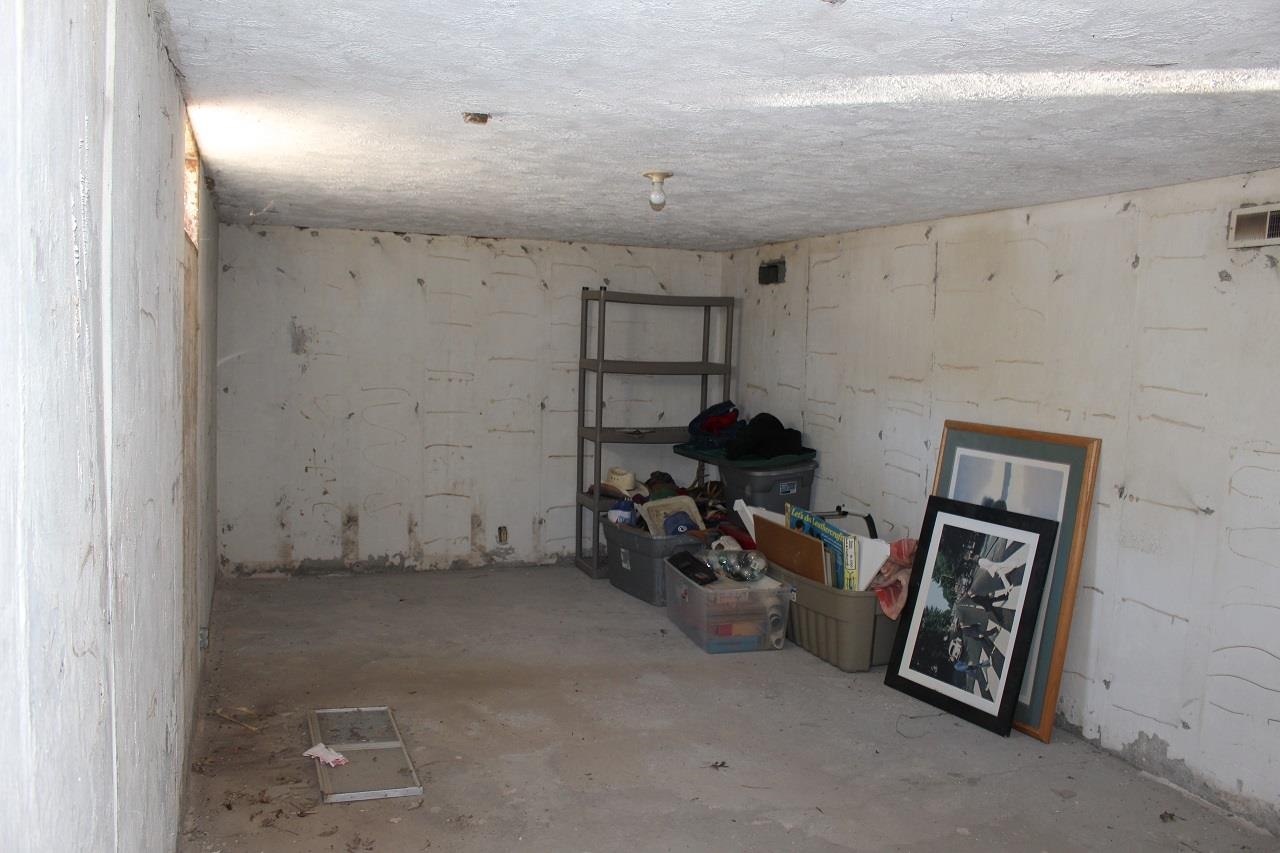 4846 Southwest 98th Terrace Augusta, KS 67010 - Photo 14 of 18