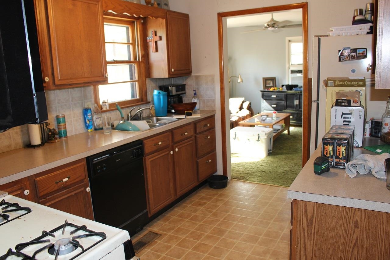 4846 Southwest 98th Terrace Augusta, KS 67010 - Photo 6 of 18