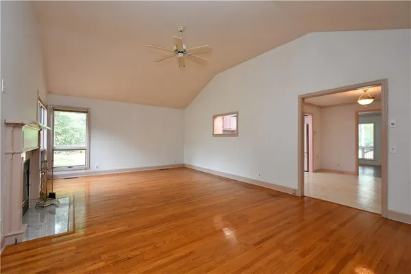 $415,000 | 10200 Pflumm Road, Lenexa, KS 66215