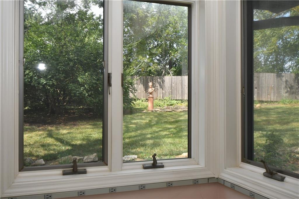 10200 Pflumm Road Lenexa, KS 66215 - Photo 21 of 35