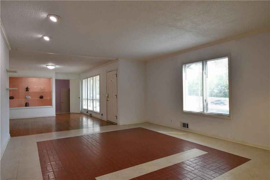 10200 Pflumm Road Lenexa, KS 66215 - Photo 5 of 35