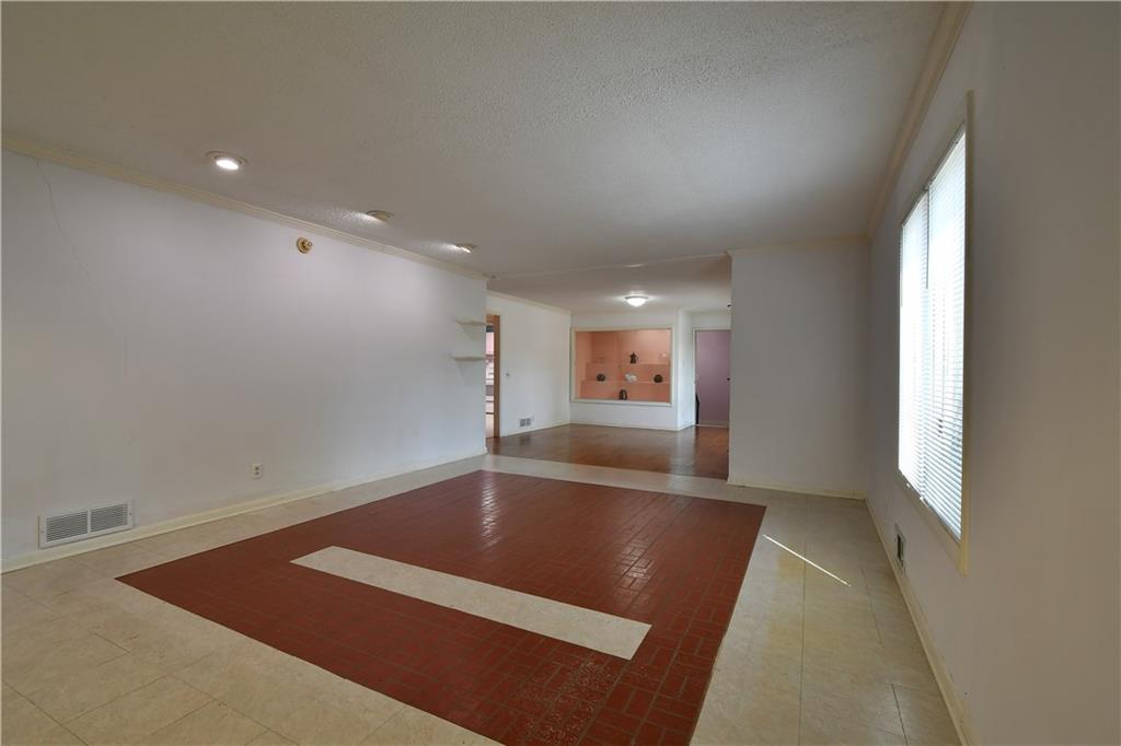 10200 Pflumm Road Lenexa, KS 66215 - Photo 6 of 35