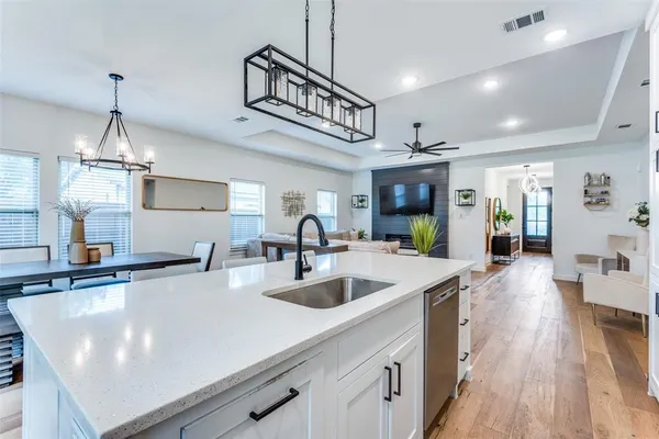$3,250 | 2830 South Marsalis Avenue, Dallas, TX 75216