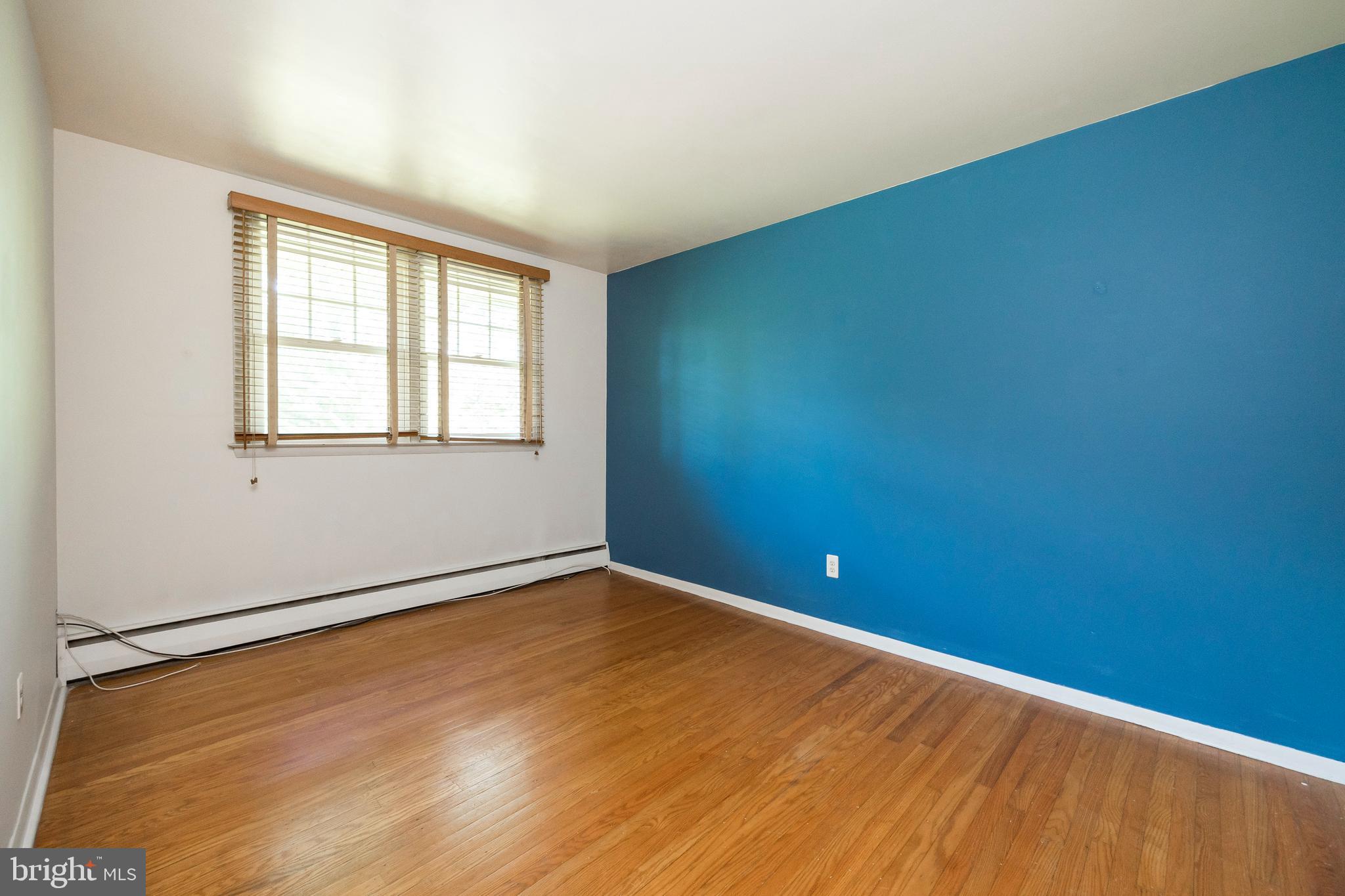 310 Llewellyn Road Ambler, PA 19002 - Photo 24 of 47 Middle Bedroom