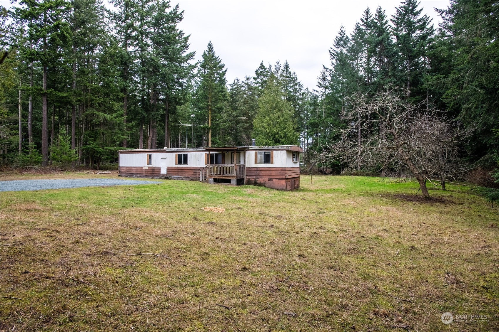 4480 Lyon Road Oak Harbor, WA 98277 - Photo 8 of 24 Gallery Image 8