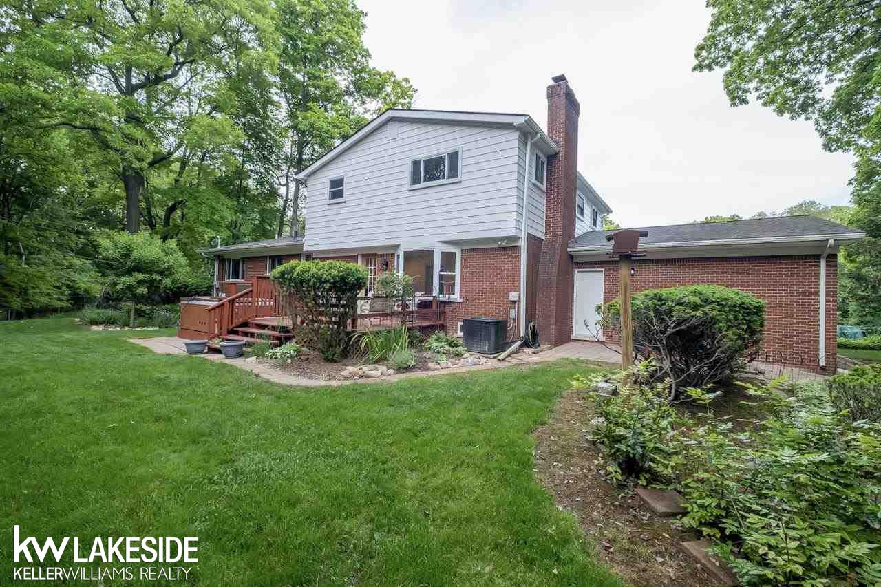 639 Alpine Court Rochester, MI 48309 - Photo 48 of 54 50076706-47.JPG