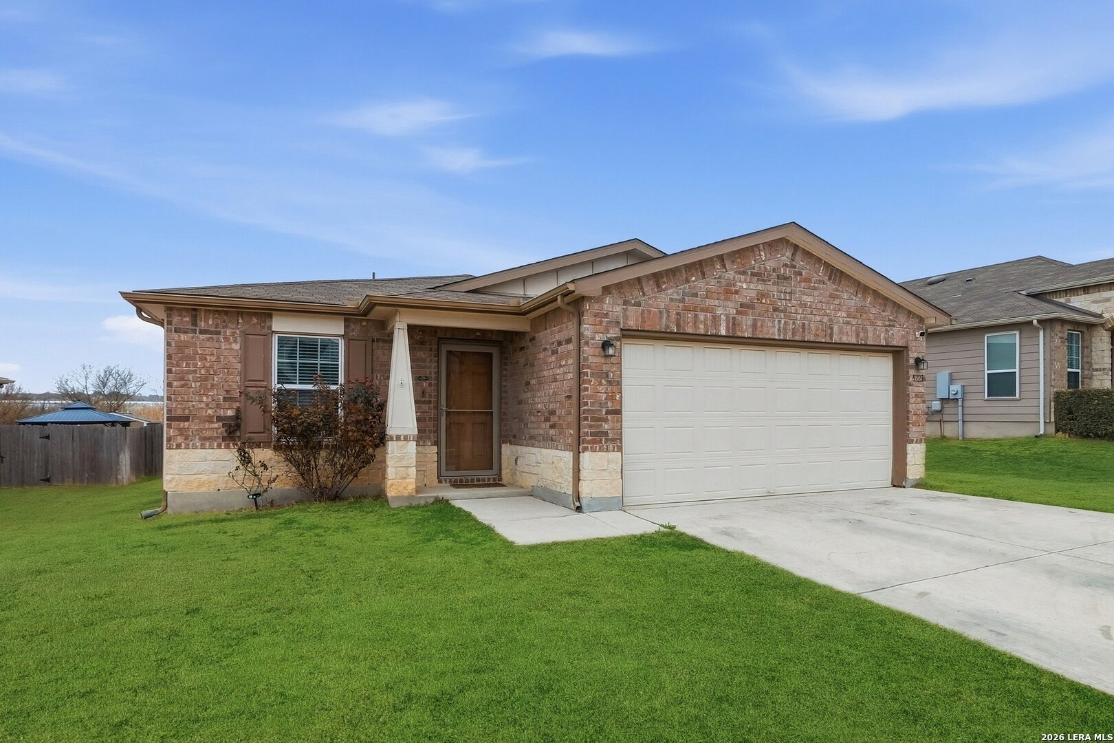 9723 Harbor Mist Lane Converse, TX 78109 - Photo 2 of 23