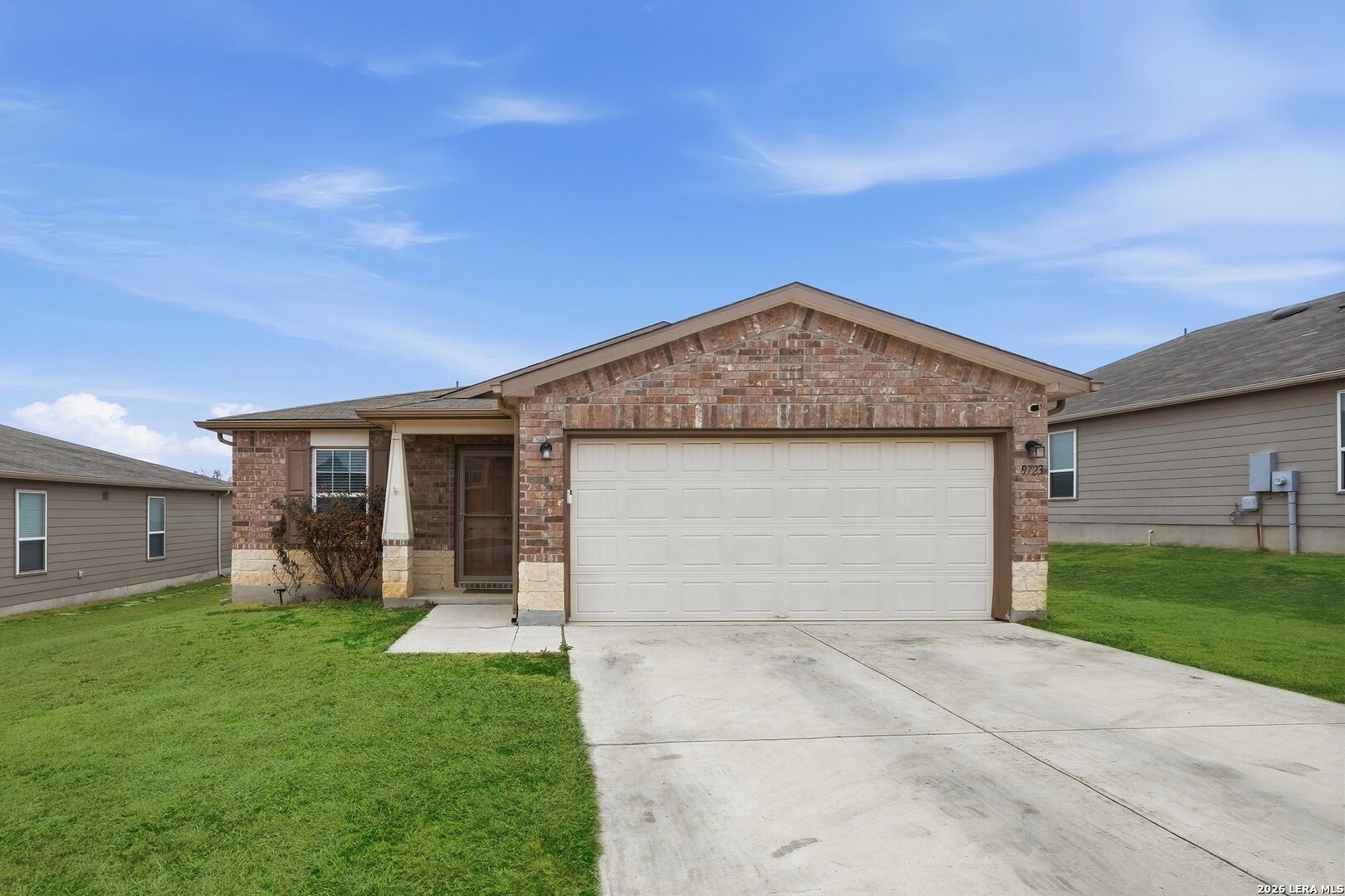 9723 Harbor Mist Lane Converse, TX 78109 - Photo 3 of 23