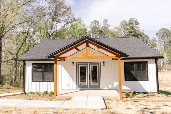 $275,000 | 1146 Bumpus Mills Road, Dover, TN 37058