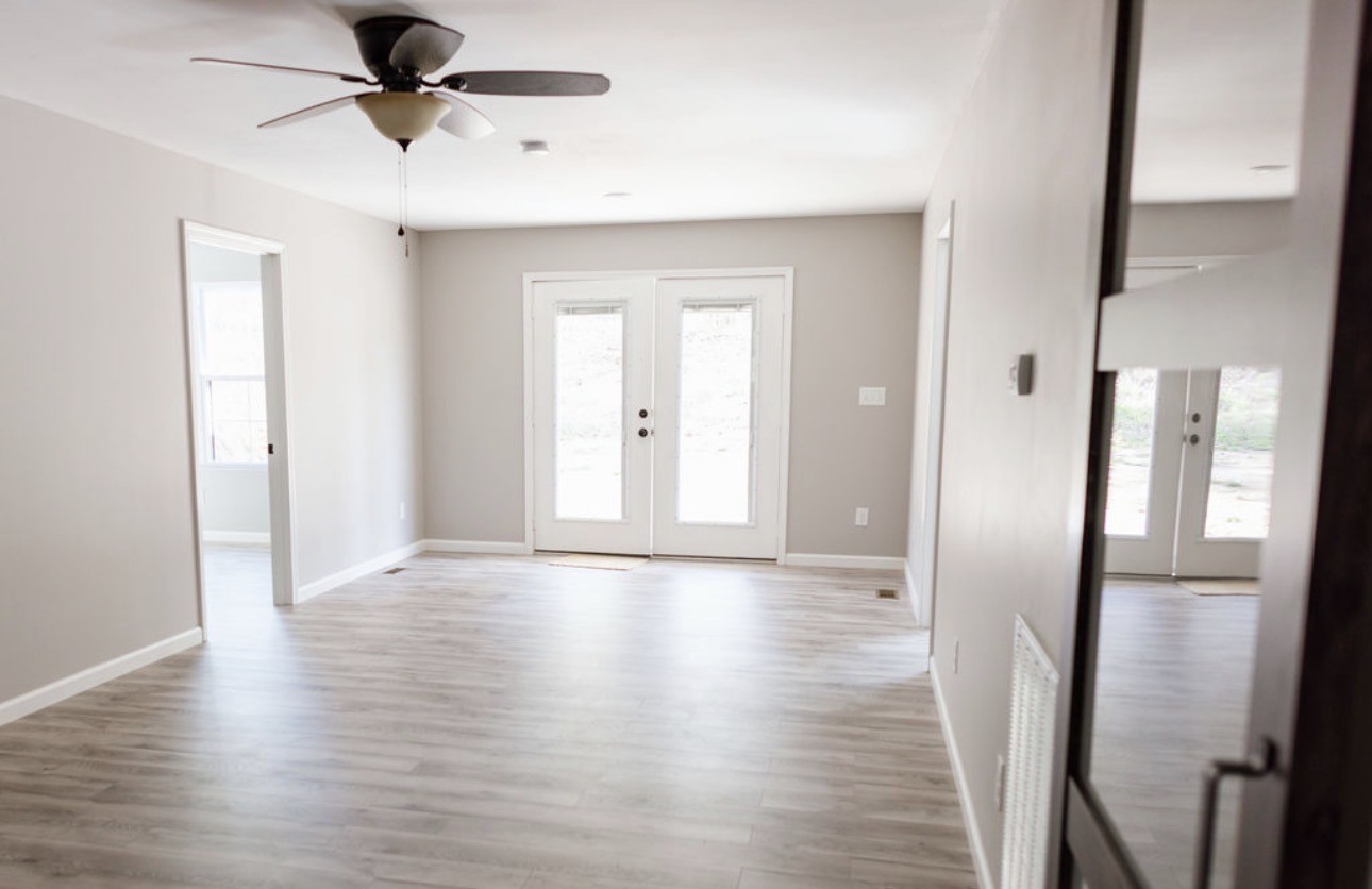 1146 Bumpus Mills Road Dover, TN 37058 - Photo 3 of 18