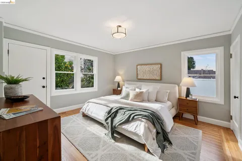$998,000 | 741 Grosvenor Place, Oakland, CA 94610