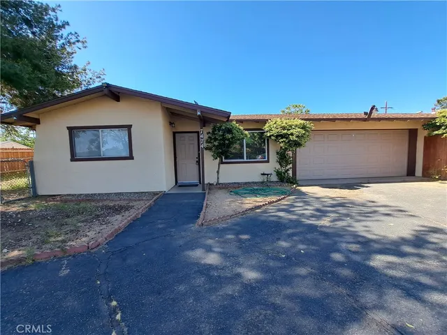 $380,000 | 7474 Acoma Trail, Yucca Valley, CA 92284